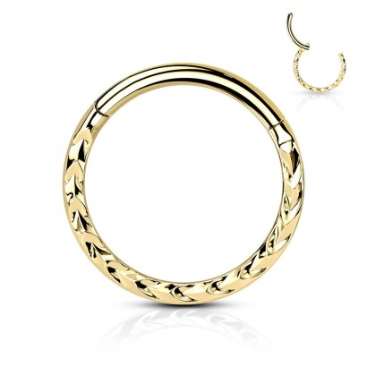 Zlacený segment kruh s dekorem - helix / cartilage / tragus piercing (1,2 x 10 mm)