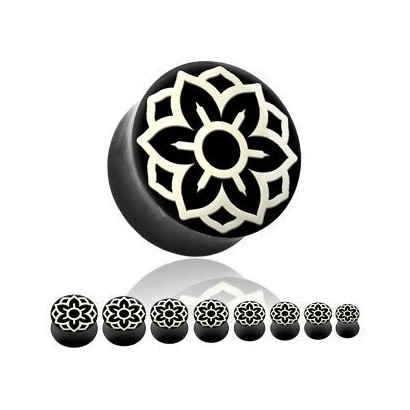 Rohovinový plug do ucha - bílé ornamenty průměr 12 mm